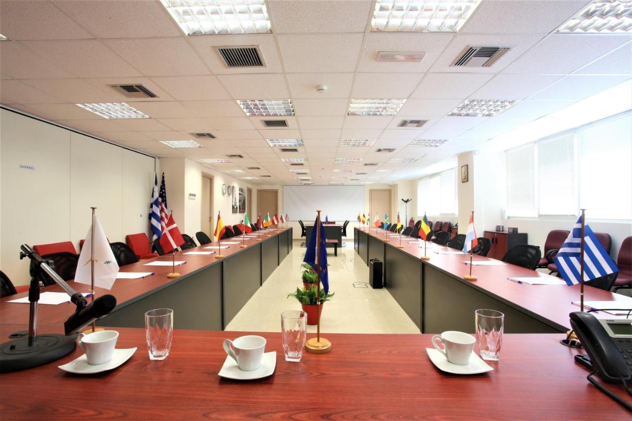 Gk Airport Suites - Free Shuttle By Gk Properties Markópoulon Exterior foto